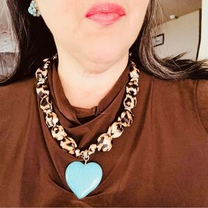 🔥🔥 Leopard Print Necklace with Turquoise Heart Pendant